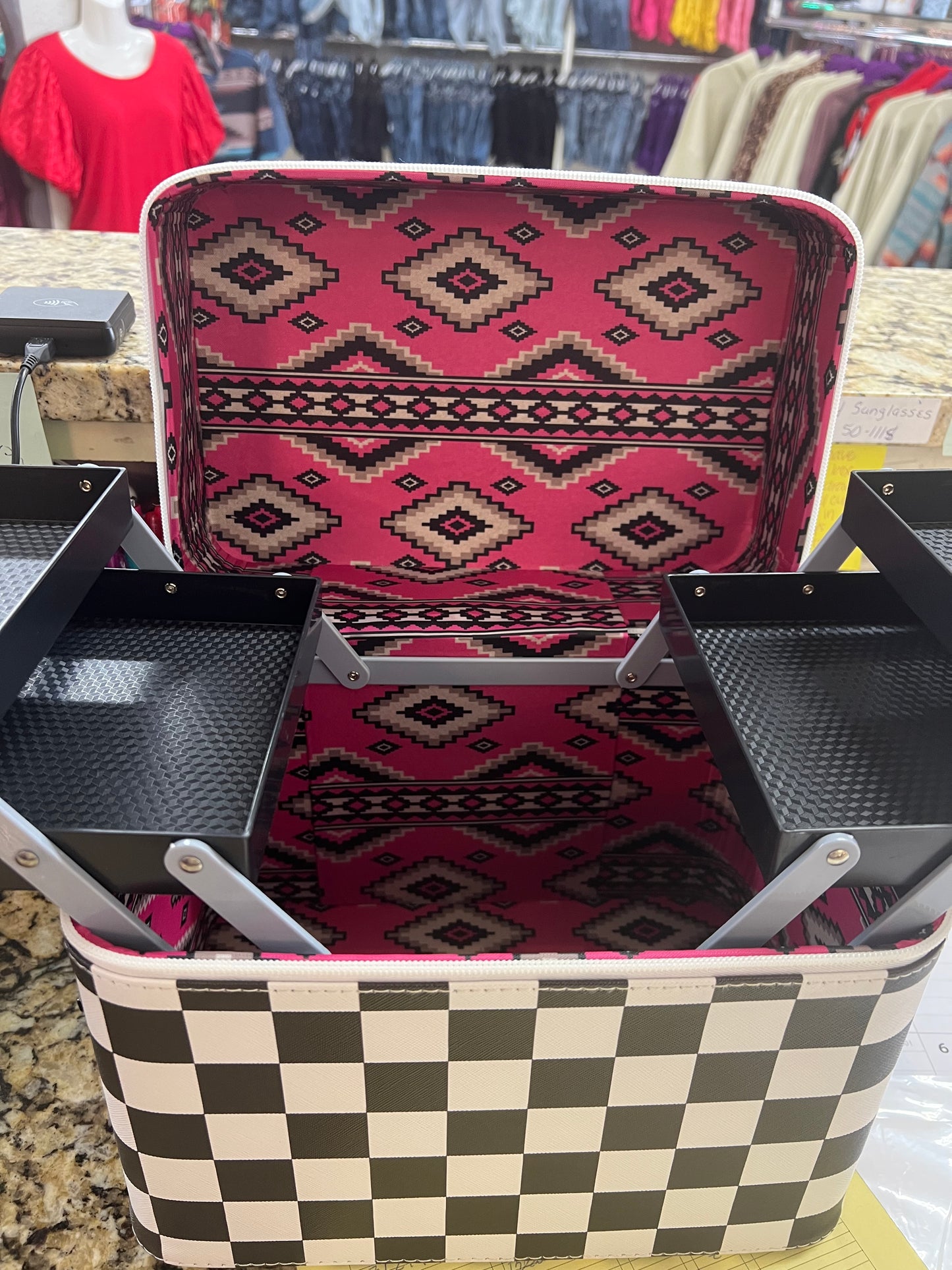 Sterling Kreek Take the Lead Makeup Box