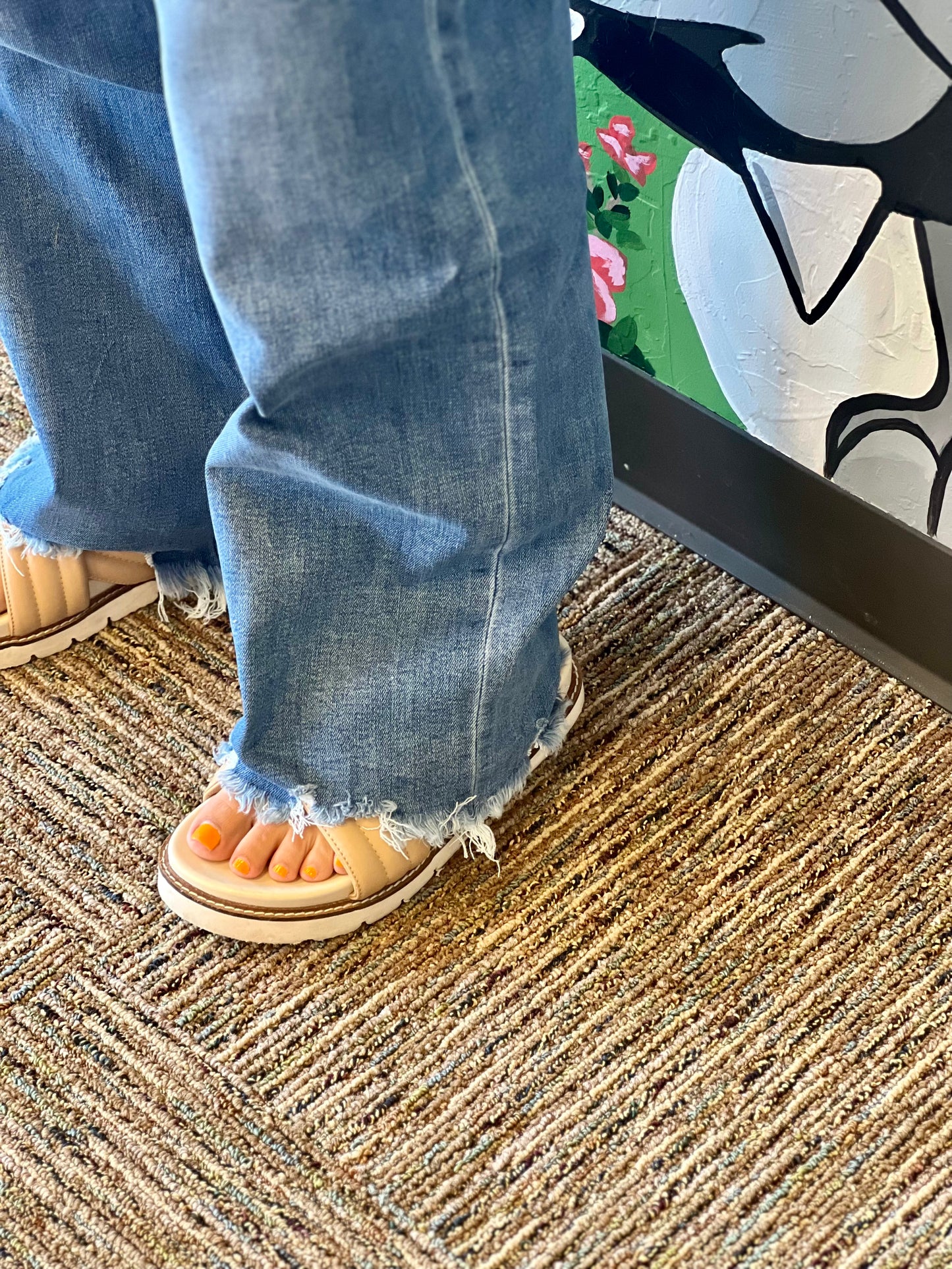 Vervet Ultra High Rise Loose Fit Tummy Control Jeans