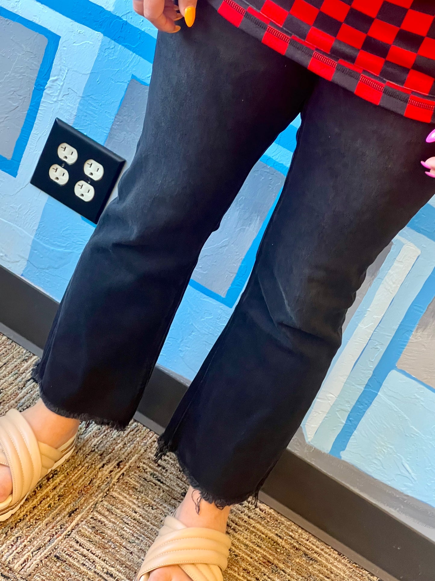 Vervet Black Mid-Rise Distressed Hem Crop Flare Jeans