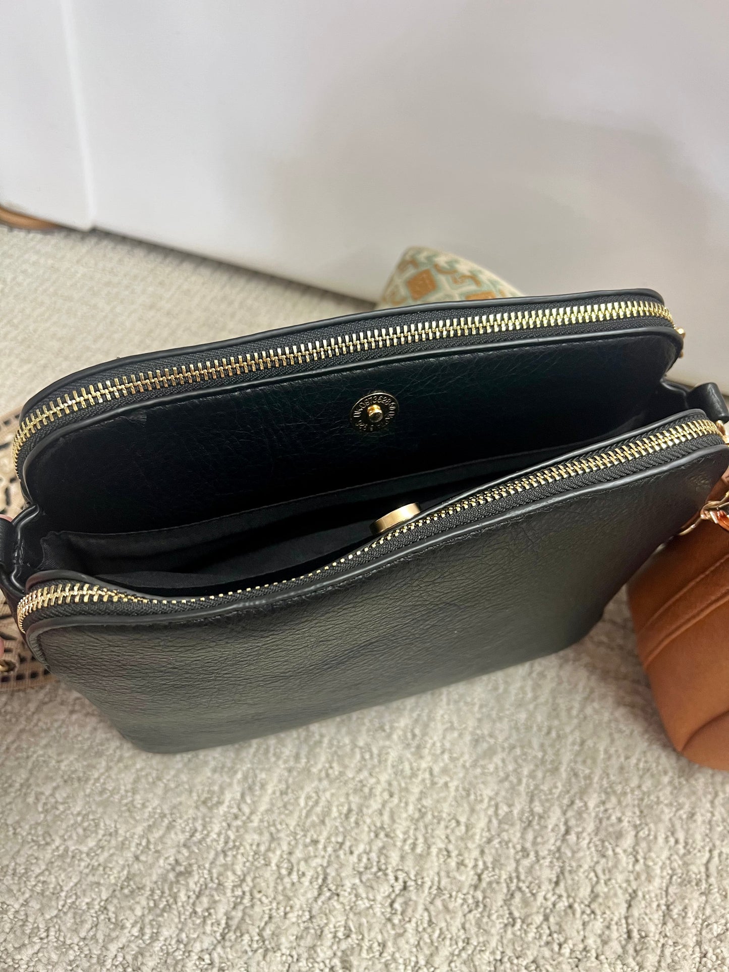 2-Pocket w/Snap Middle Leather Purse