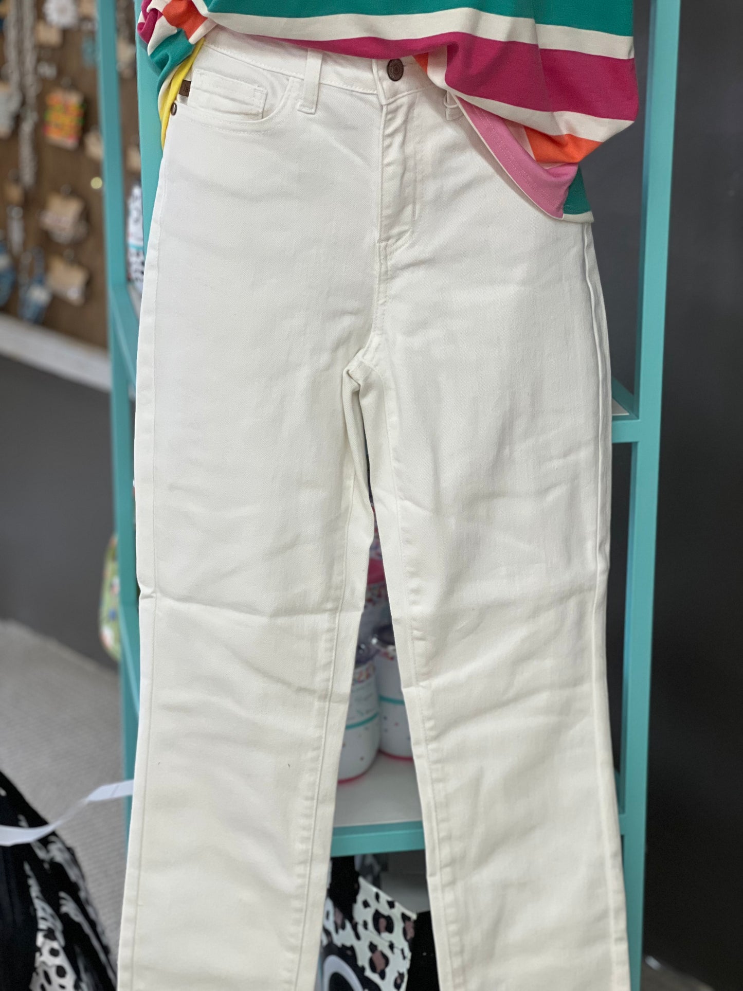 Reg & Curvy Judy Blue WHITE High Waist Double Cuff Boyfriend Jeans