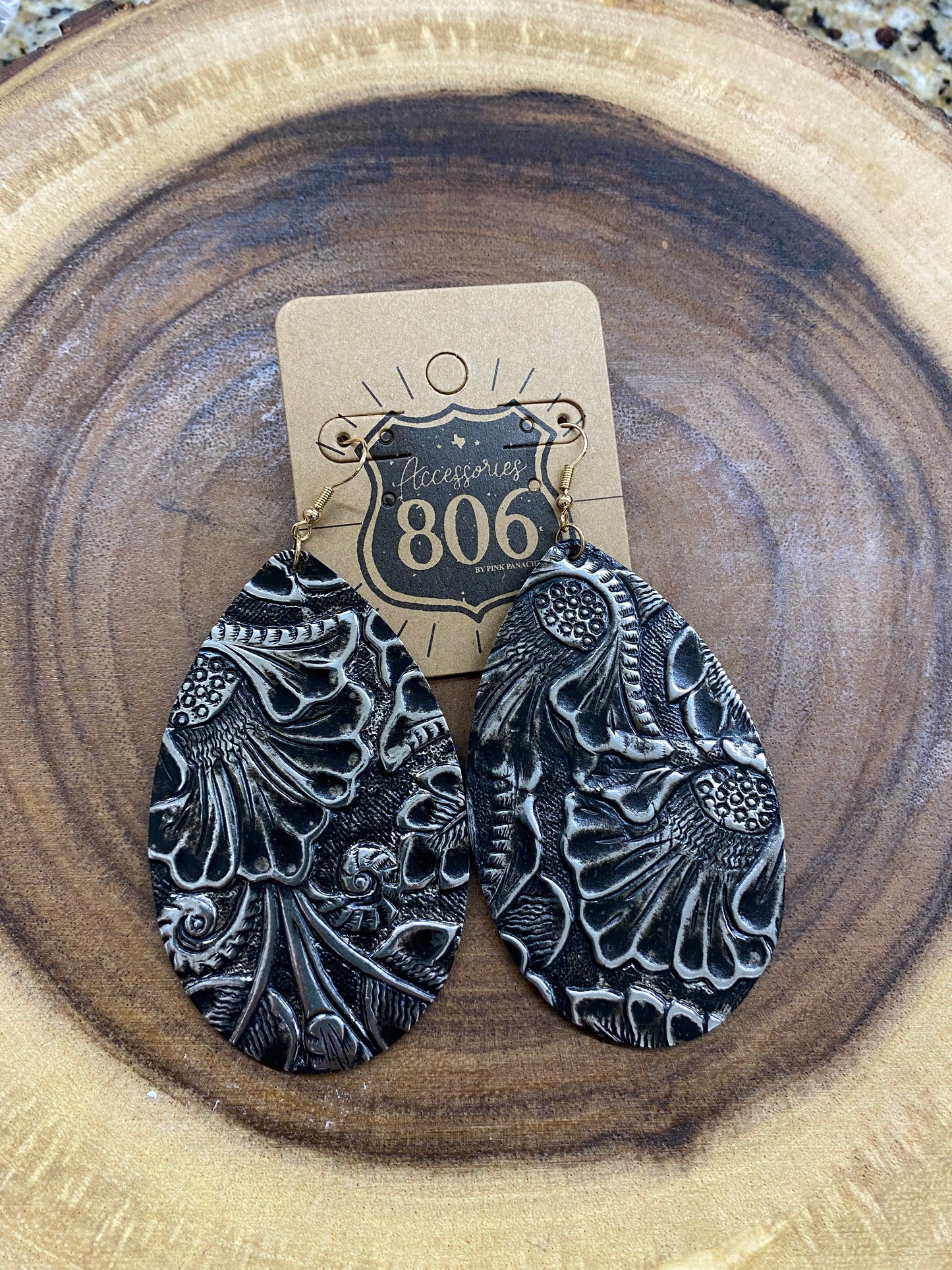 806 Genuine Leather Tooled Tear Drop Earring
