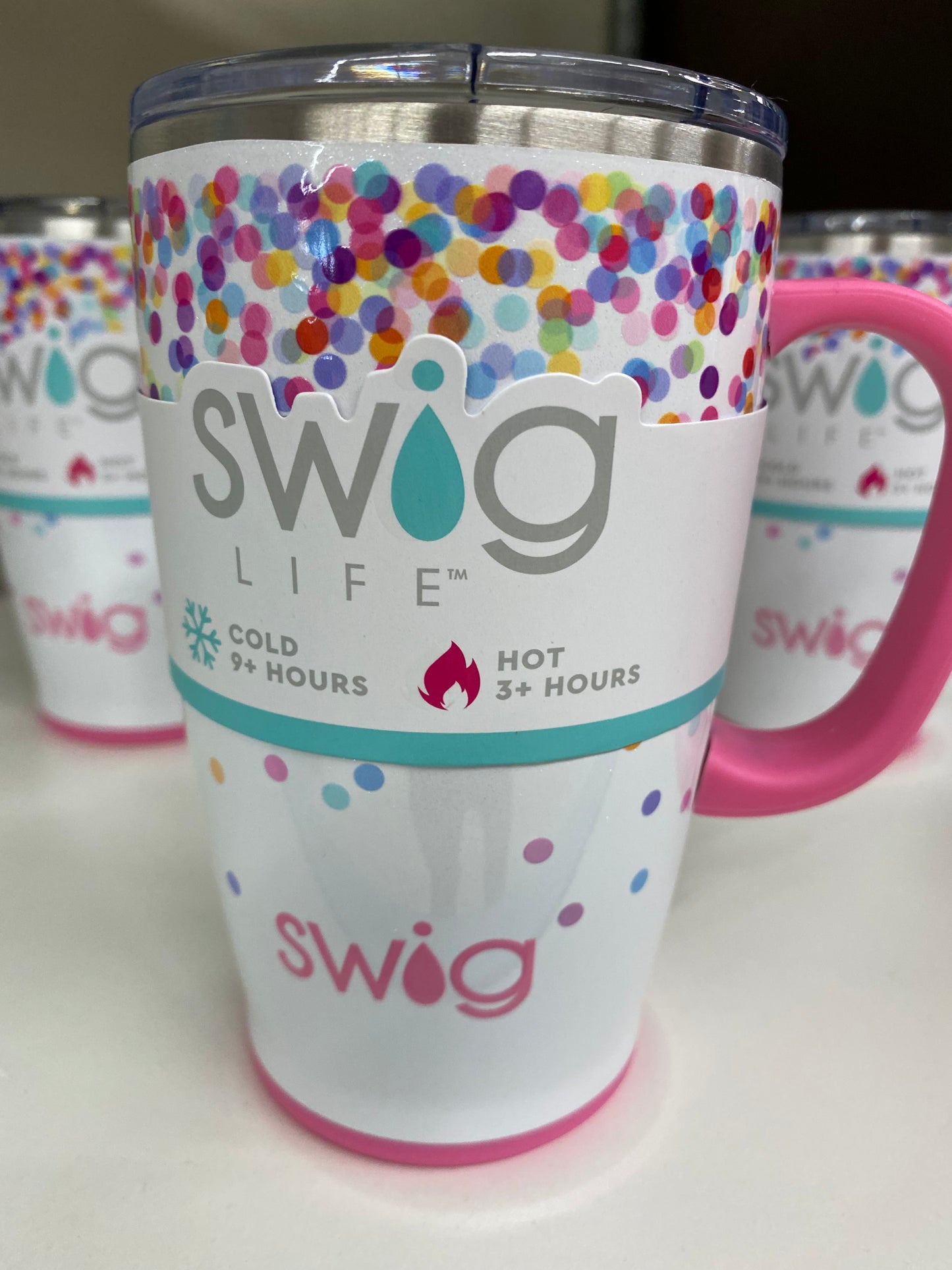 SWIG 18oz Travel Mug