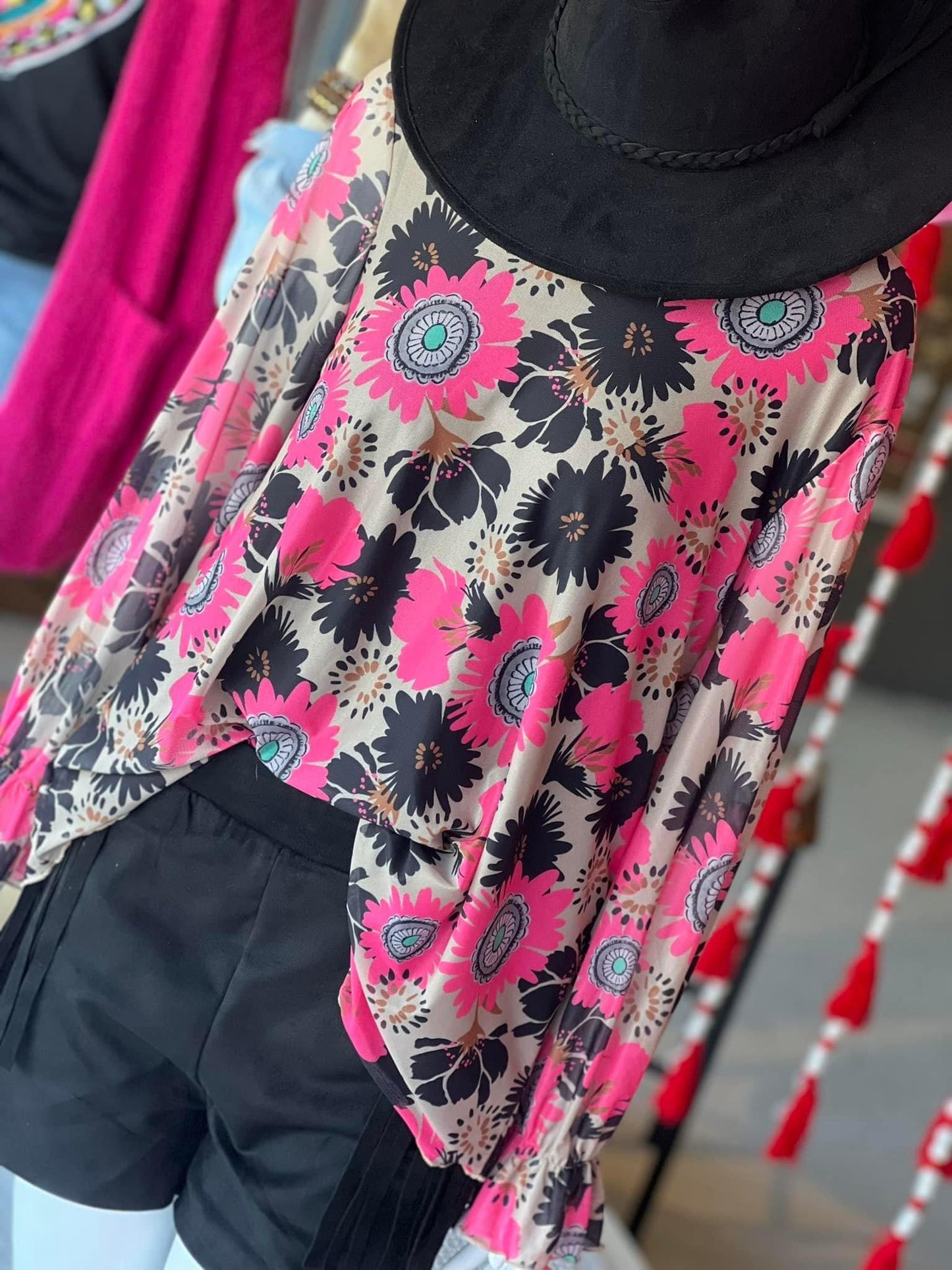 Reg & Curvy 2FlyCo High Class Pink/Black/Flower/Mesh/Shear Top