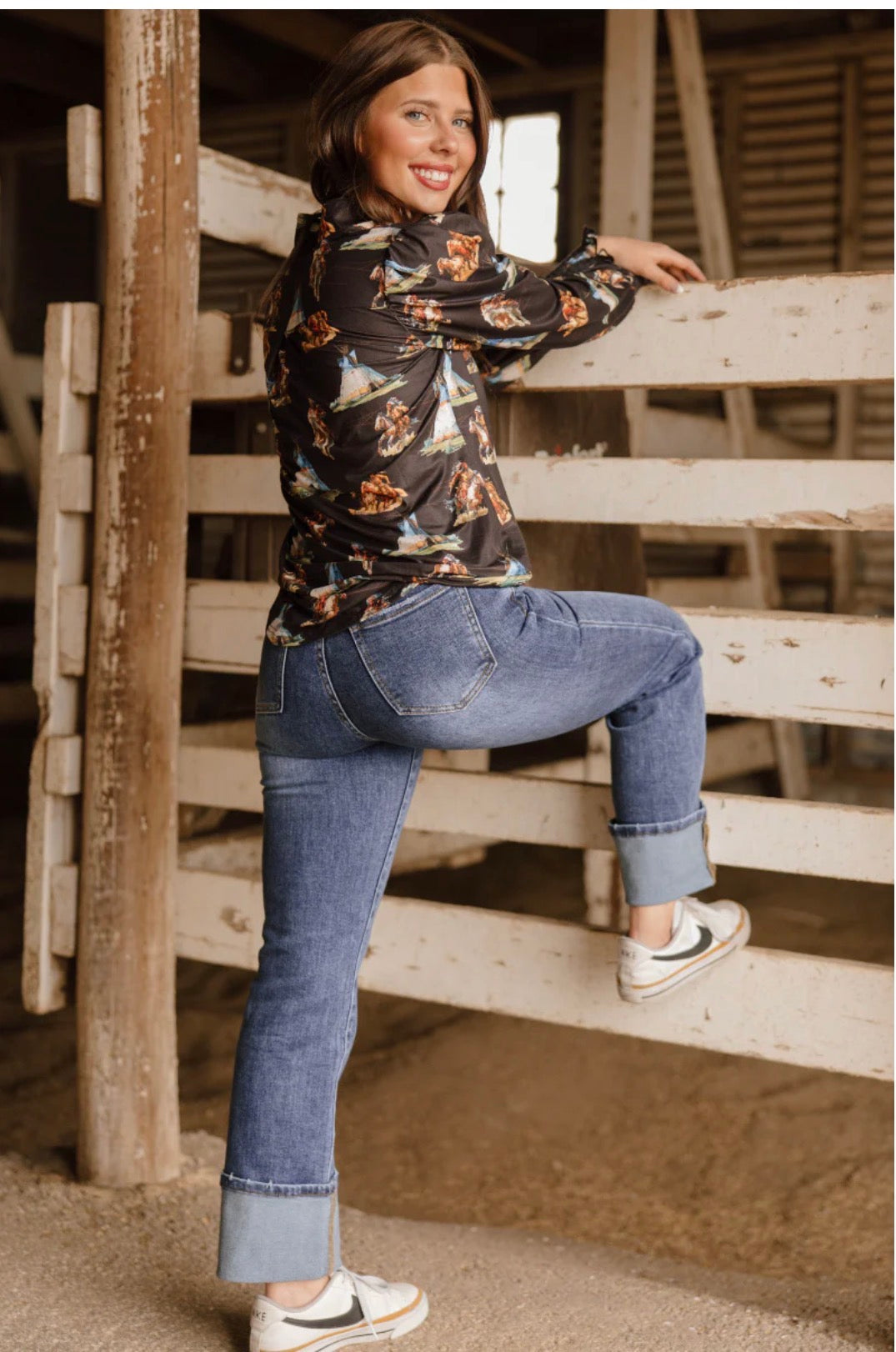 Sterling Kreek cuffed jeans dark wash