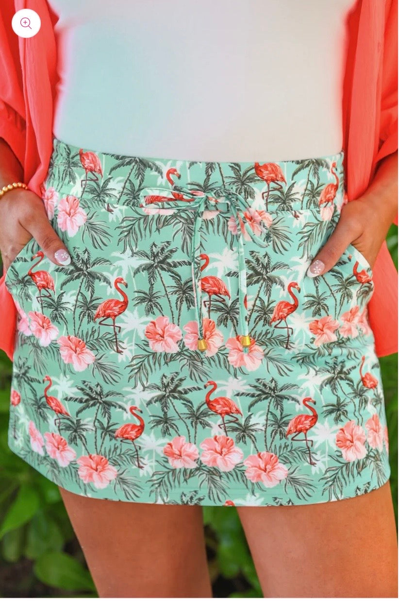 Jess Lea skorts