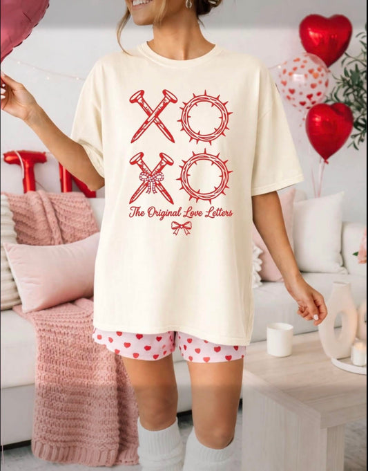 Keep it Gypsy XOXO T-shirt