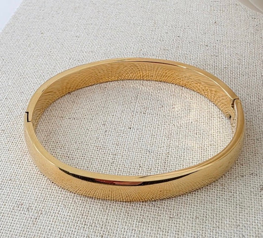 Endless Everyday Bangle- Waterproof