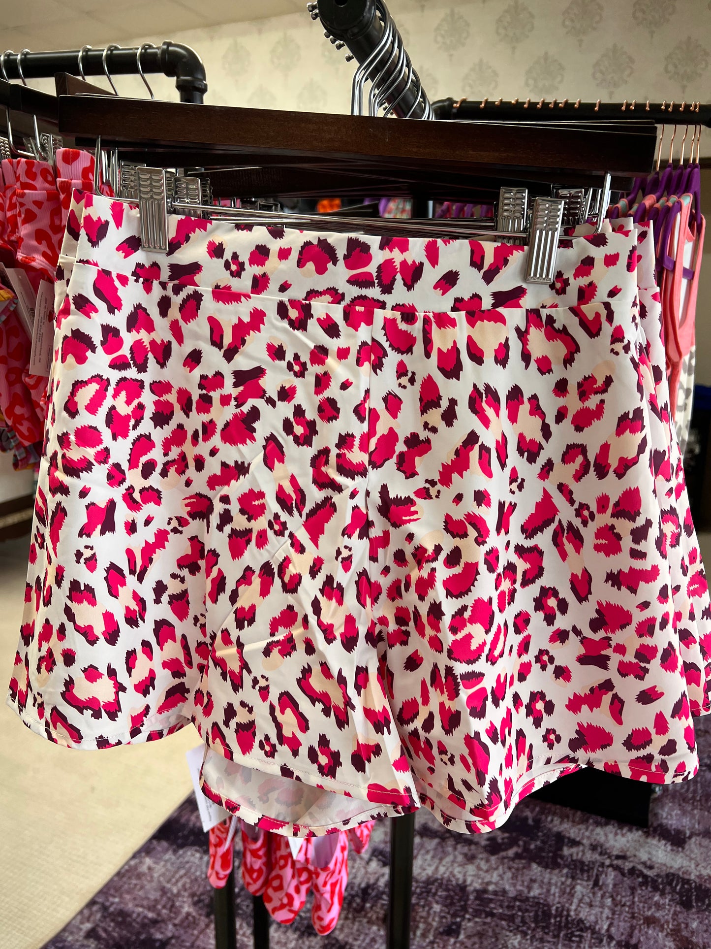 Regular Rose Pink Leopard Print Flutter Casual Shorts