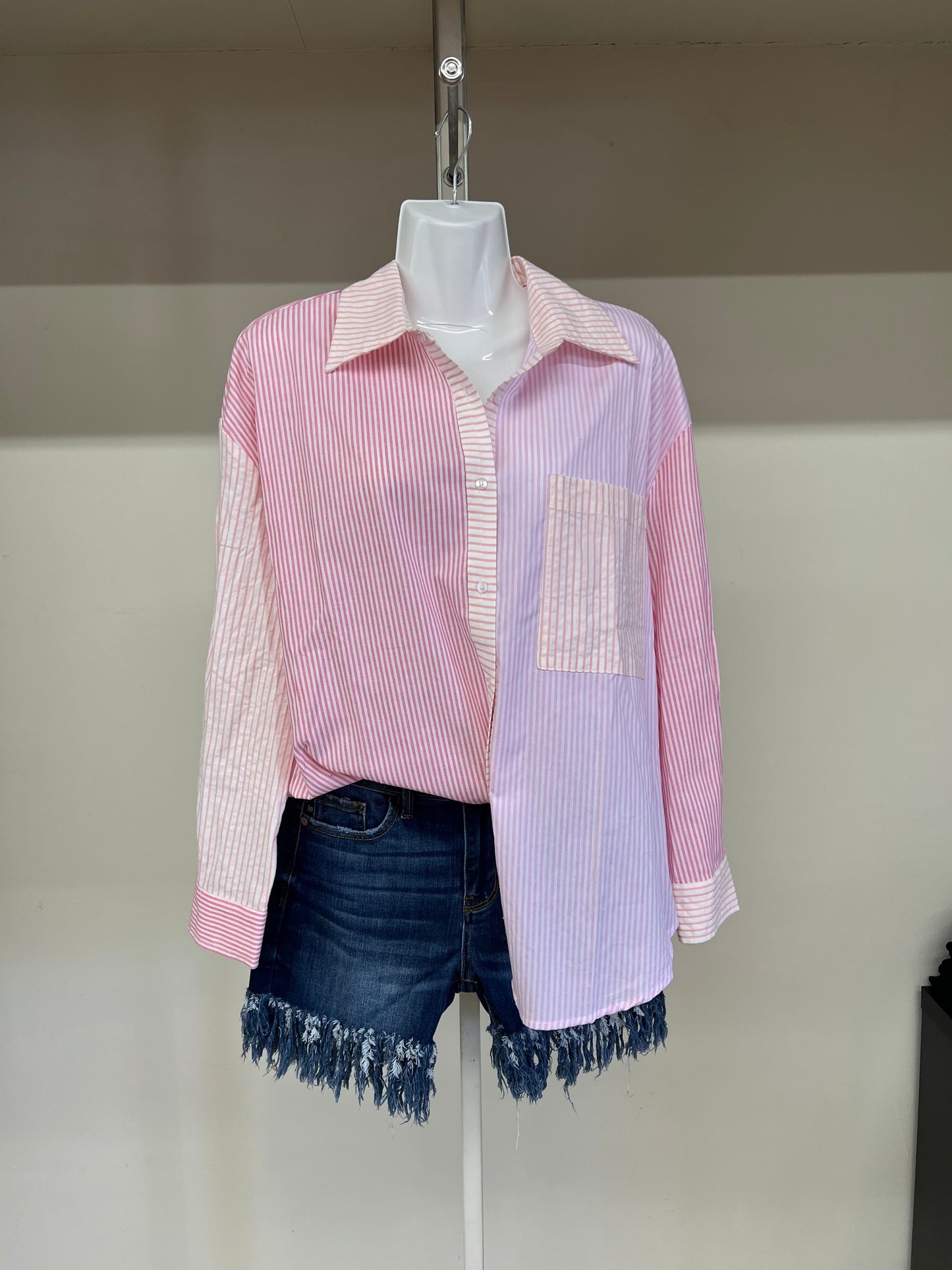 Reg & Curvy Geegee Pink Combo Button Up Top