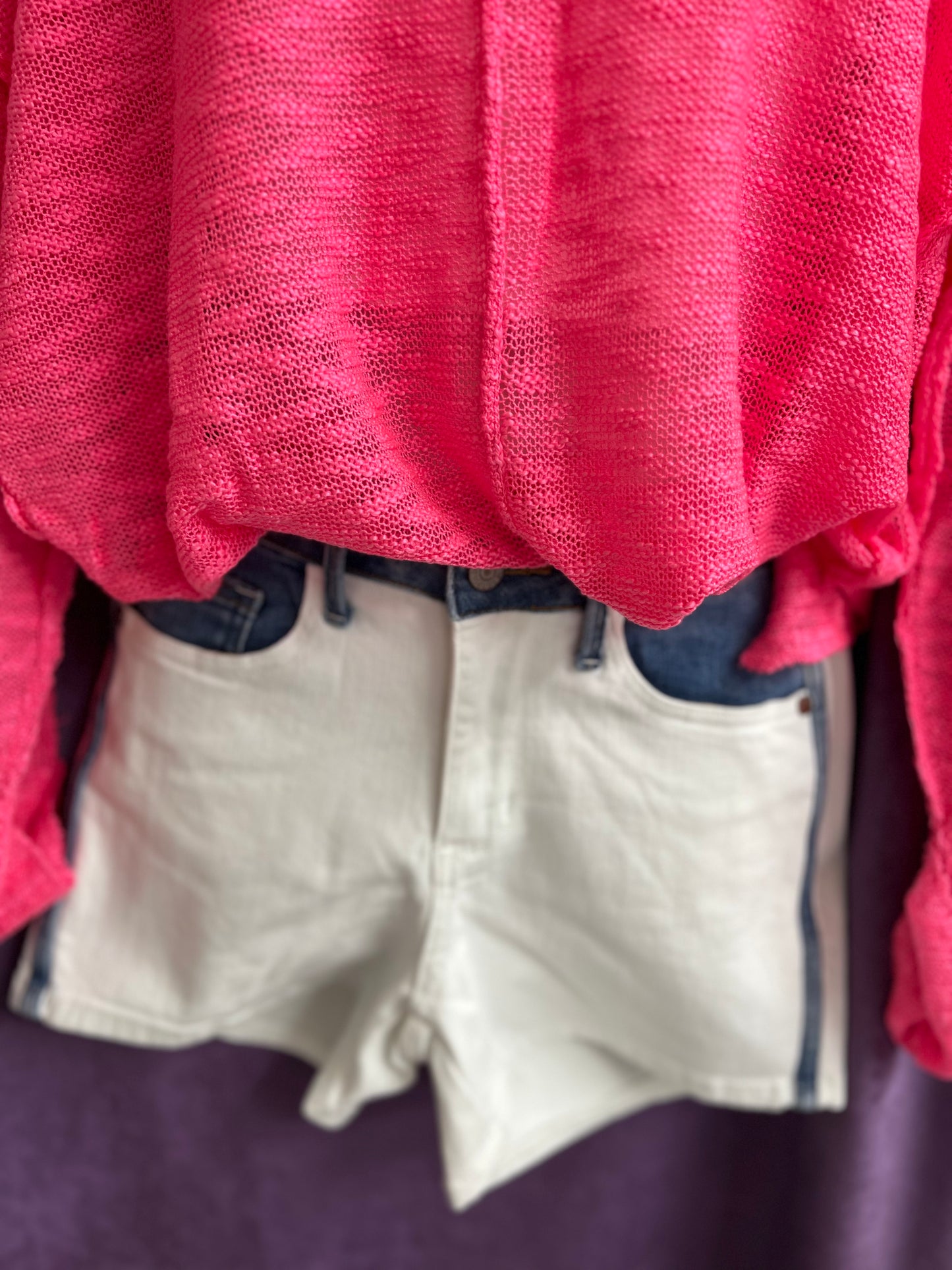Regular Judy Blue Denim Waist Accent w/ Ecru Leg Shorts