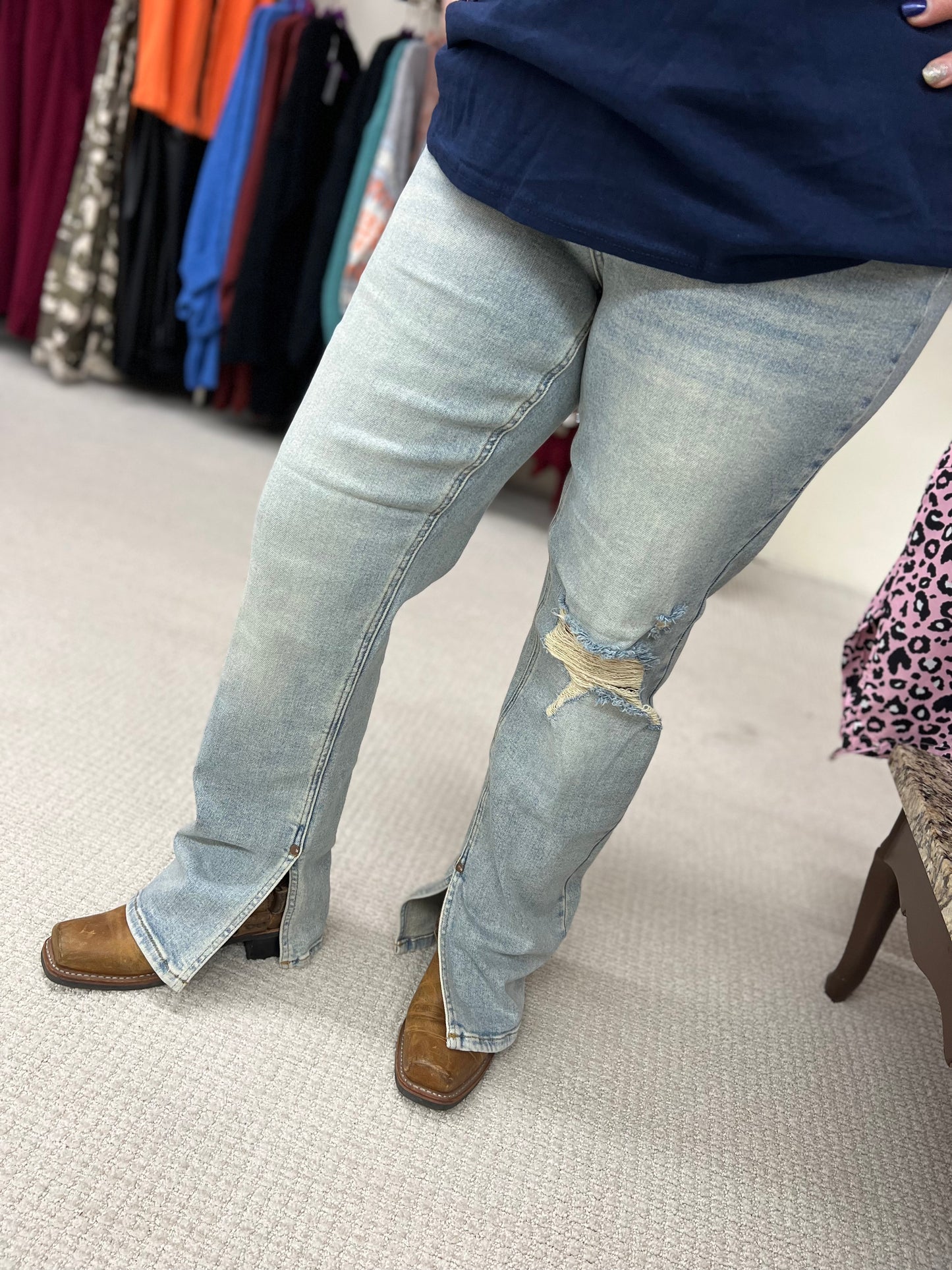 Reg &. Curvy Judy Blue LT HW  Straight Fit w/ Md Destroy & Inseam Slit Jeans