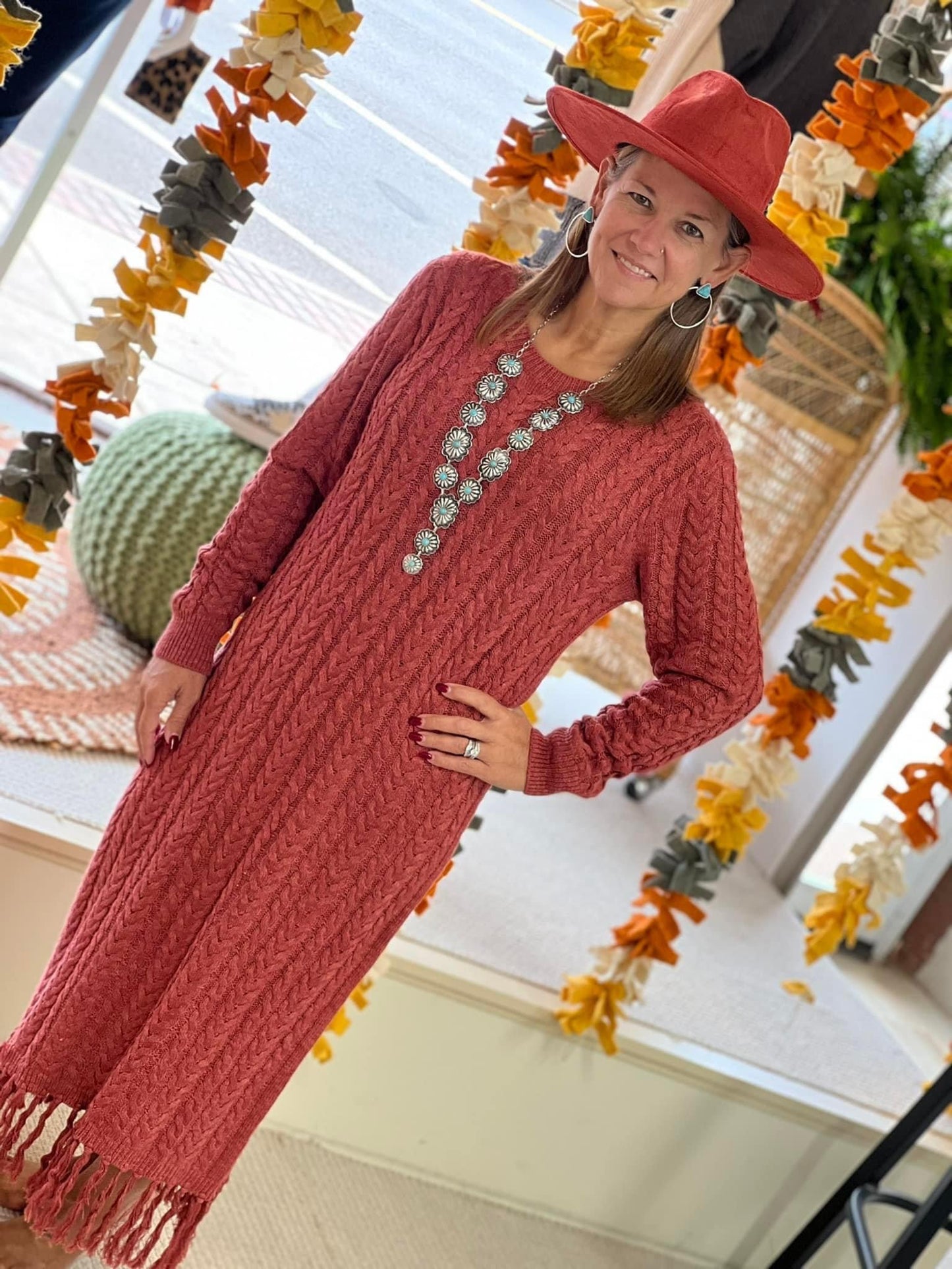 Regular GiGiO Long Sleeve Knitting Dress w/ Fringe